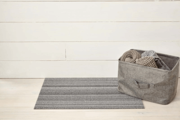 CHILEWICH Skinny Stripe Dørmatte 61x91cm SHADOW