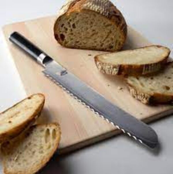 KAI SHUN NAGARE Brødkniv (23cm)