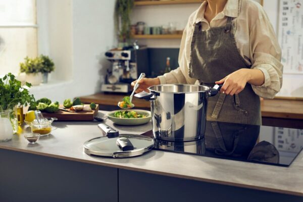 Vitaquick Elemental Trykkoker 6,0 ltr 22cm fra Fissler